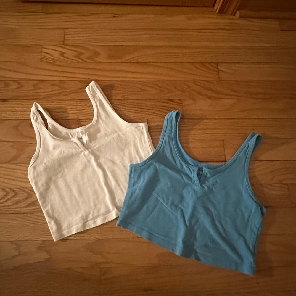 tank top duo